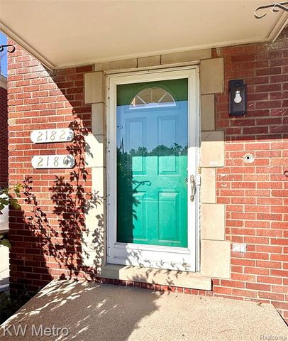 2182 Vernier Road, Grosse Pointe Woods, MI 48236