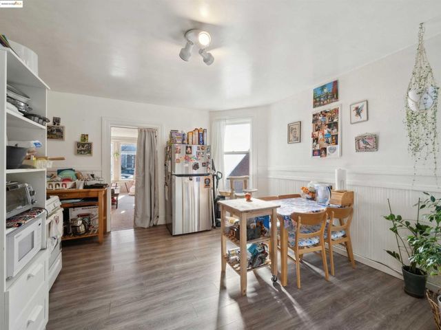 343 Lincoln Ave, Alameda, CA 94501