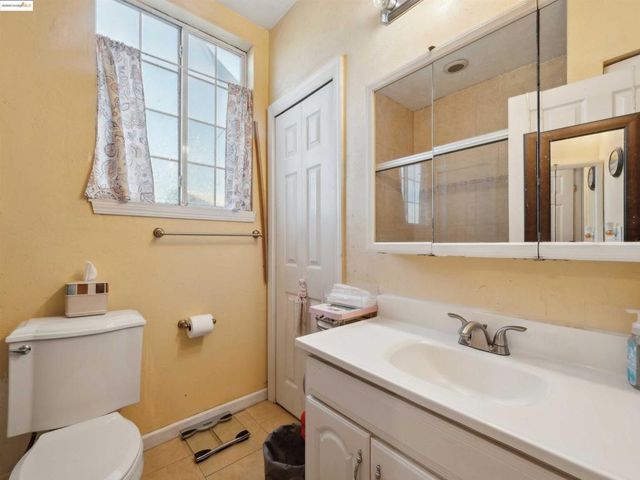 343 Lincoln Ave, Alameda, CA 94501