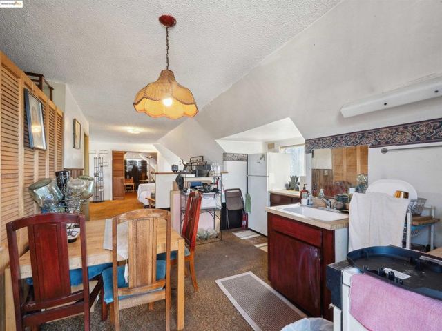 343 Lincoln Ave, Alameda, CA 94501