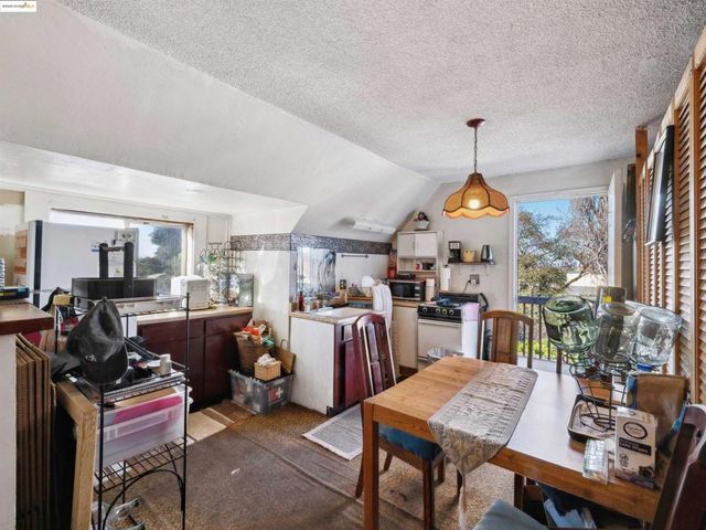 343 Lincoln Ave, Alameda, CA 94501