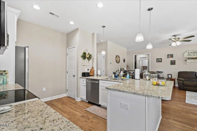3097 Banks School Road, Kinston, NC 28504