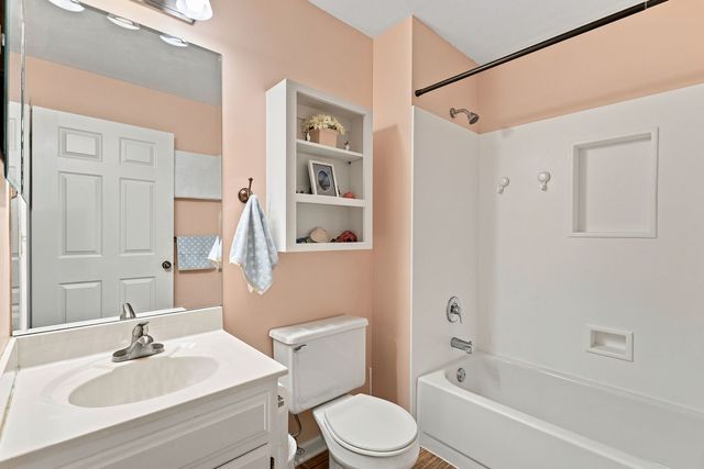 30W024 Cedar Court 024, Warrenville, IL 60555