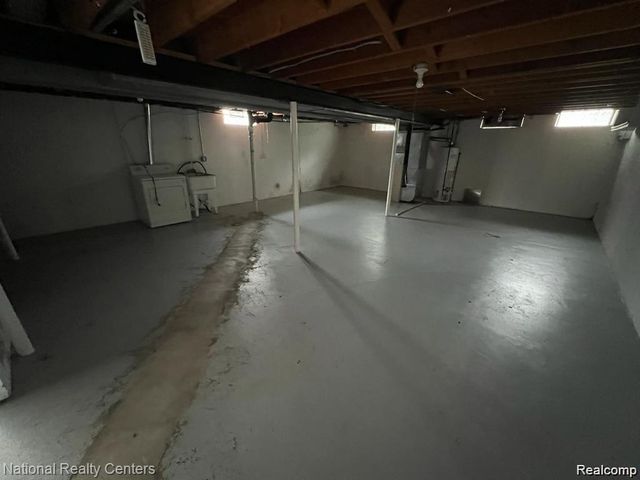 30824 Greater Mack Avenue, Saint Clair Shores, MI 48080