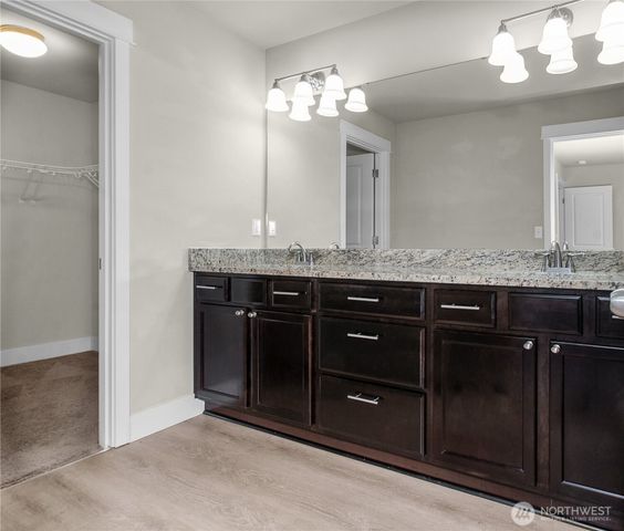 4020 Campus Willows Loop NE, Lacey, WA 98516
