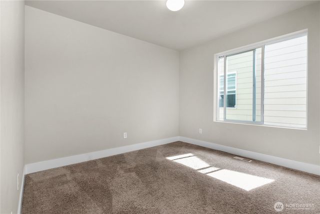 4020 Campus Willows Loop NE, Lacey, WA 98516