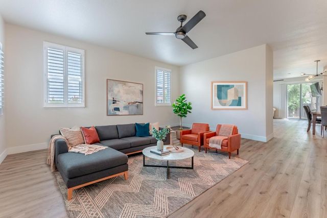 620 Glenmore Drive, Hollister, CA 95023