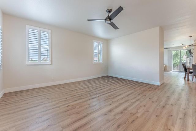 620 Glenmore Drive, Hollister, CA 95023
