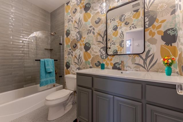 620 Glenmore Drive, Hollister, CA 95023