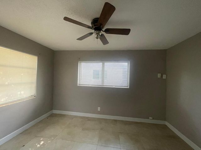 3361 NE 16TH Avenue 1, Oakland Park, FL 33334