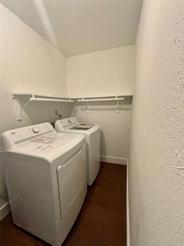 1115 Haynes ST, San Marcos, TX 78666