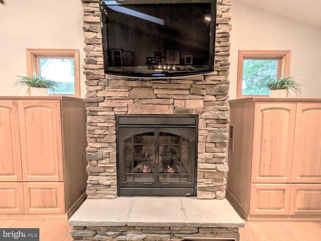 717 CLOVERFIELDS DR, Stevensville, MD 21666