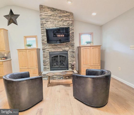 717 CLOVERFIELDS DR, Stevensville, MD 21666