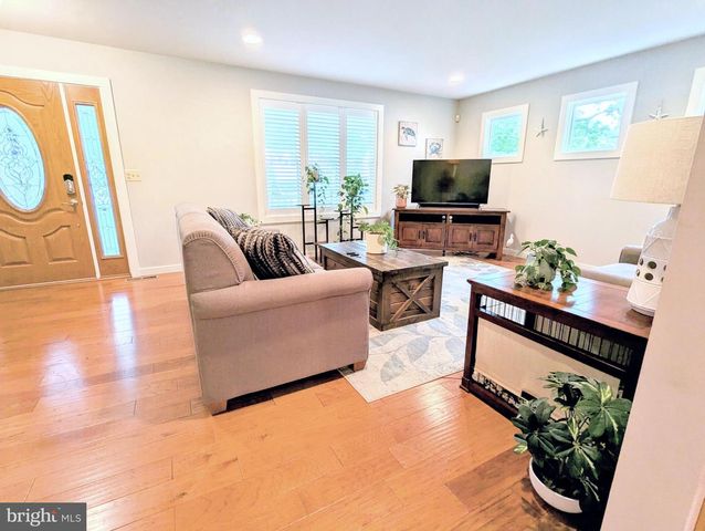 717 CLOVERFIELDS DR, Stevensville, MD 21666