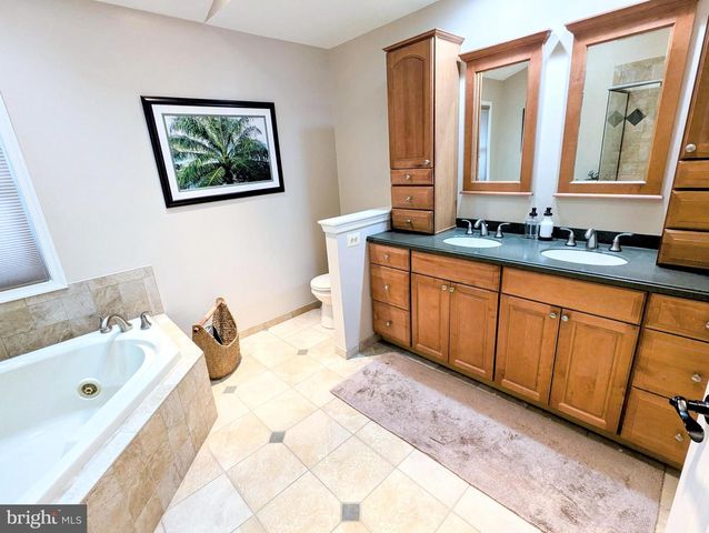 717 CLOVERFIELDS DR, Stevensville, MD 21666