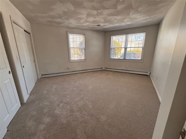 100 Clinton Drive 1, North Kingstown, RI 02852