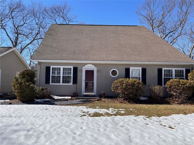 100 Clinton Drive 1, North Kingstown, RI 02852