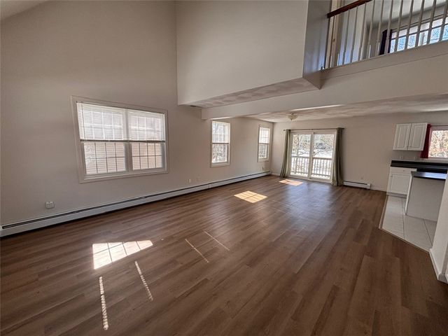 100 Clinton Drive 1, North Kingstown, RI 02852