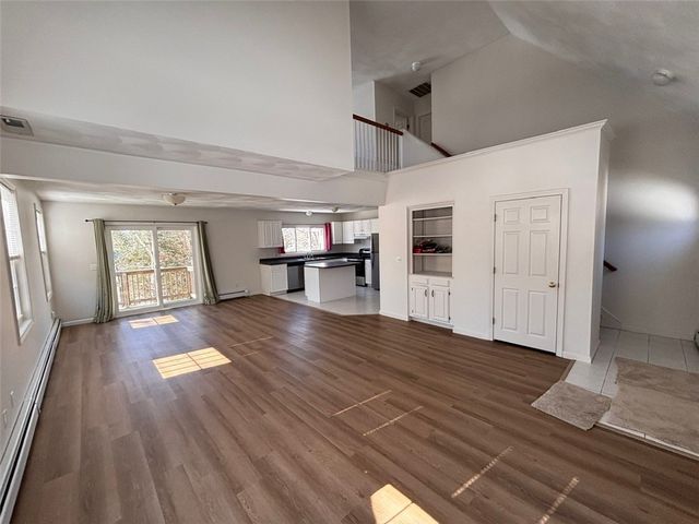 100 Clinton Drive 1, North Kingstown, RI 02852