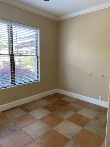 3015 Caroline D, Houston, TX 77004