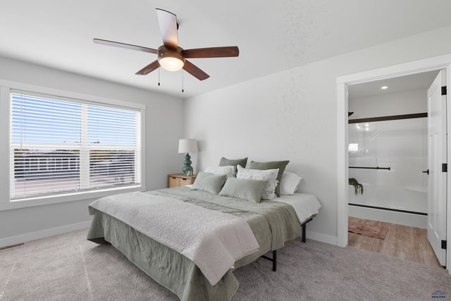 1717.102 E PHILADELPHIA, Rapid City, SD 57701