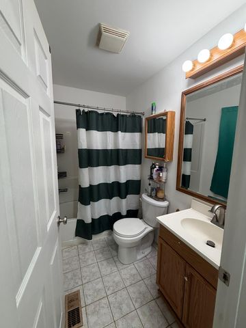 8079 Catawba Lane, Hanover Park, IL 60133