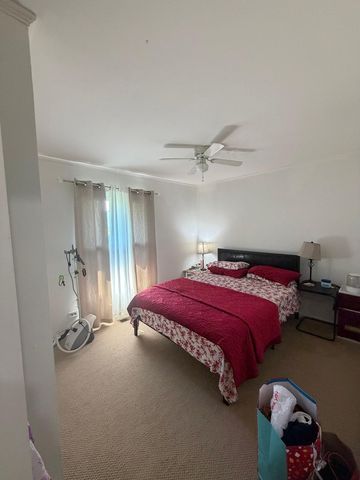 8079 Catawba Lane, Hanover Park, IL 60133