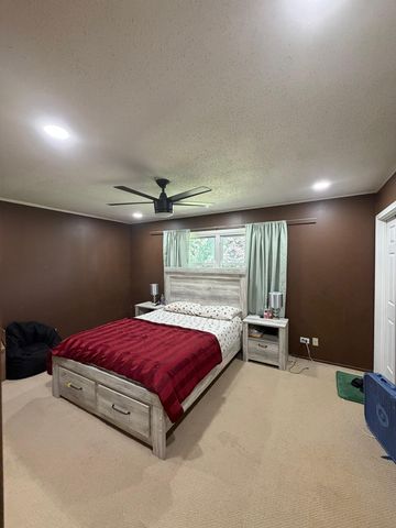 8079 Catawba Lane, Hanover Park, IL 60133