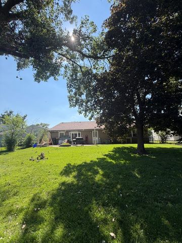 8079 Catawba Lane, Hanover Park, IL 60133