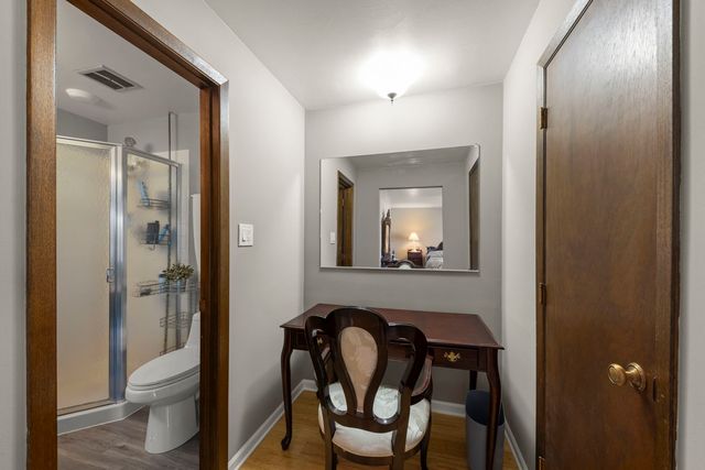 820 Sudbury Court, Schaumburg, IL 60193