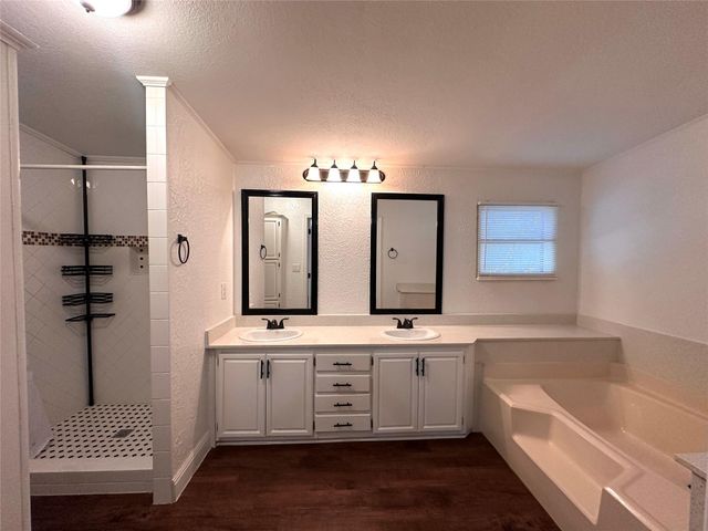 305 Cougar Ave N, Cedar Park, TX 78613