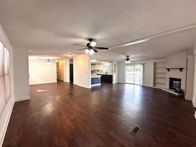 305 Cougar Ave N, Cedar Park, TX 78613