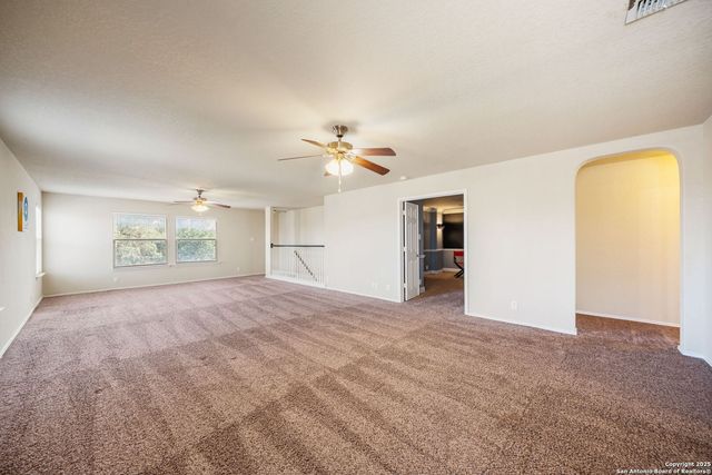 133 Finch Knoll, San Antonio, TX 78253