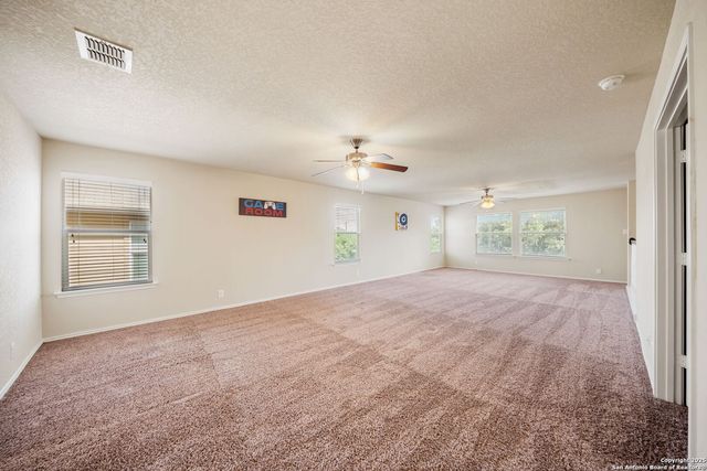 133 Finch Knoll, San Antonio, TX 78253