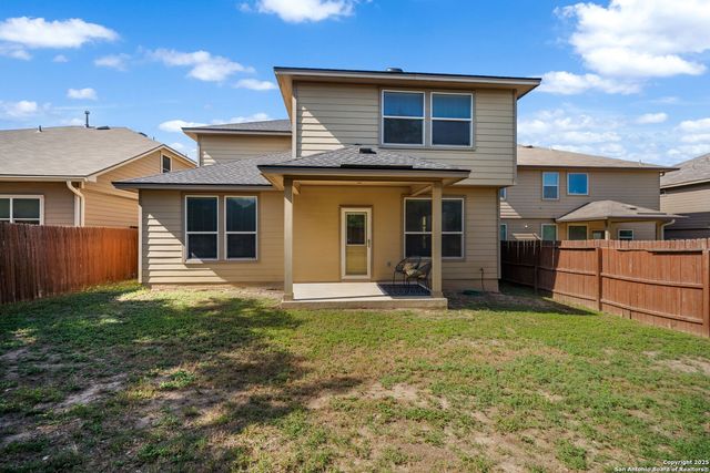 133 Finch Knoll, San Antonio, TX 78253