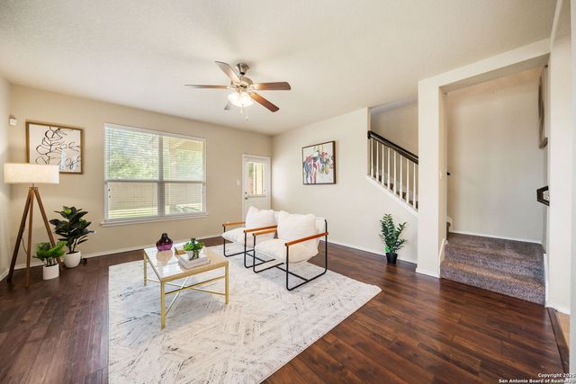 133 Finch Knoll, San Antonio, TX 78253