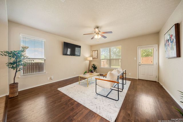 133 Finch Knoll, San Antonio, TX 78253