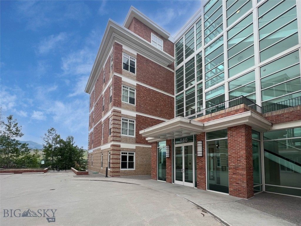 140 Village Crossing Way 1J, Bozeman, MT 59715