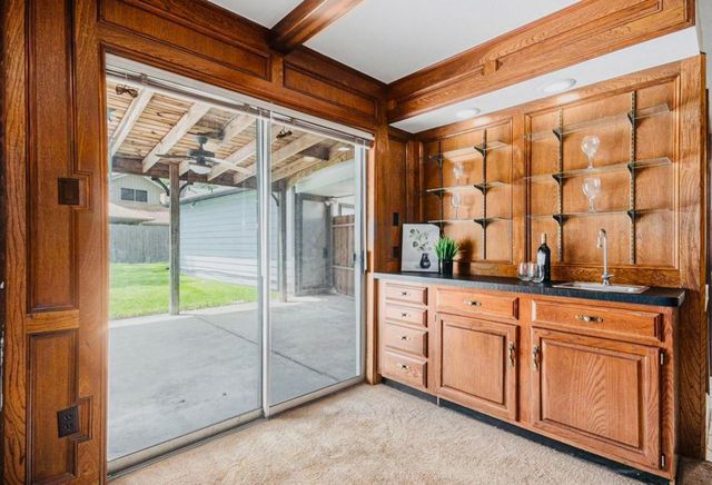 15014 Hollydale Drive, Houston, TX 77062