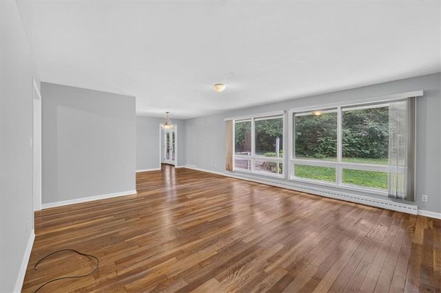 8209 Beverly Street, Prairie Village, KS 66208
