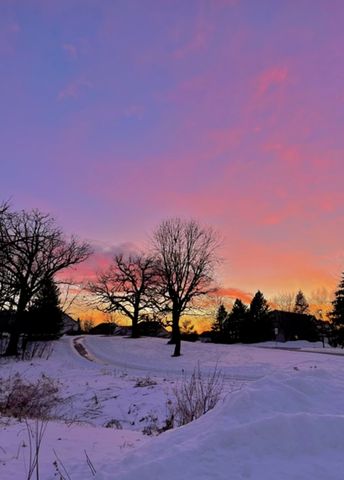 7627 Nicholas Way, Chanhassen, MN 55317