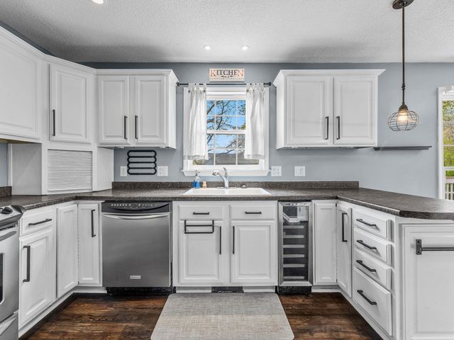 417 Summerton Place, Moore, SC 29369