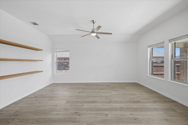 748 Soar Sky Way, Lavon, TX 75173