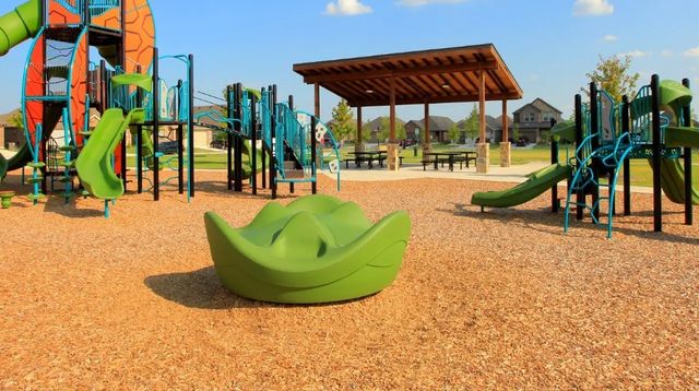 748 Soar Sky Way, Lavon, TX 75173