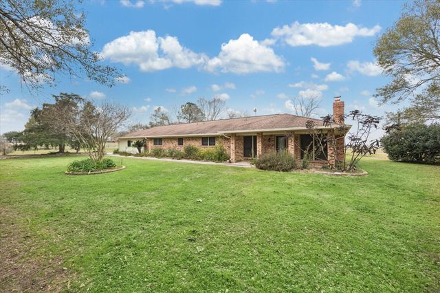 479 S Fm 331 Road, Sealy, TX 77474