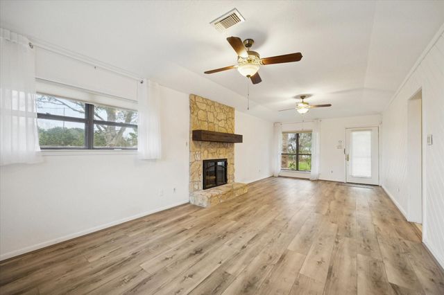 479 S Fm 331 Road, Sealy, TX 77474