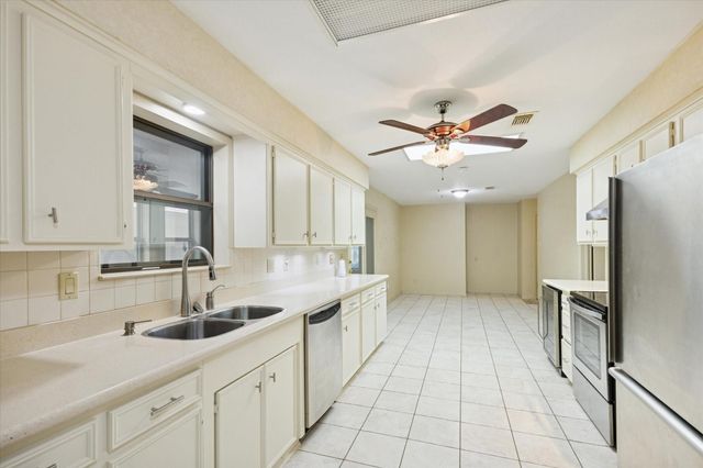 479 S Fm 331 Road, Sealy, TX 77474