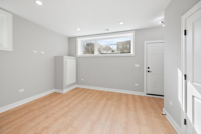 6639 S Langley Avenue 1, Chicago, IL 60637