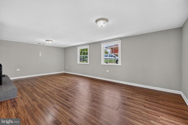 13124 GREENMOUNT, Beltsville, MD 20705