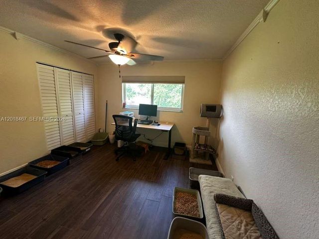 11901 NW 25th St, Plantation, FL 33323
